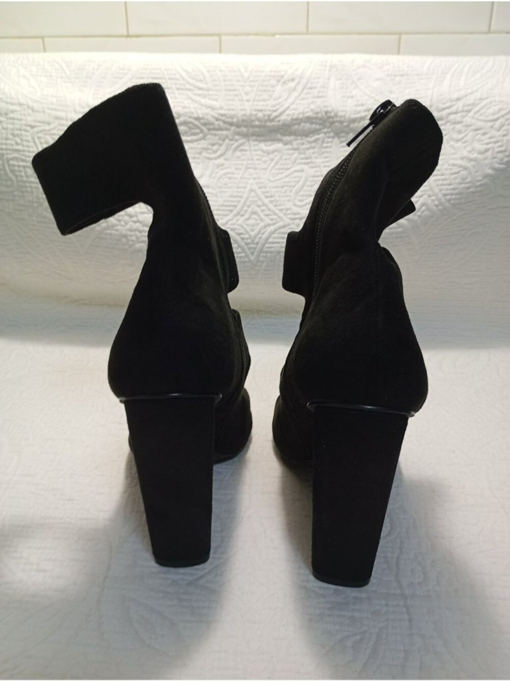 Steve Madden Black Suede Open-Toe Platform Heels Size 7 Zippered Ankle Strap - Picture 7 of 10
